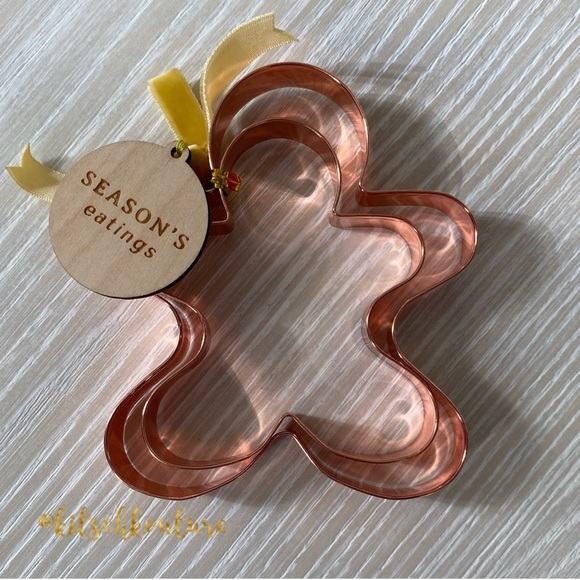 Anthropologie Gingerbread People Cookie Cutters, Set of Two - Picture 4 of 6